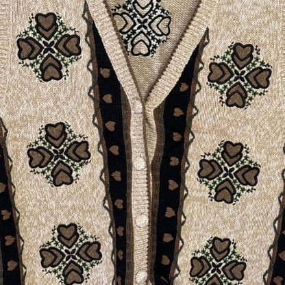 Four Leaf Flair