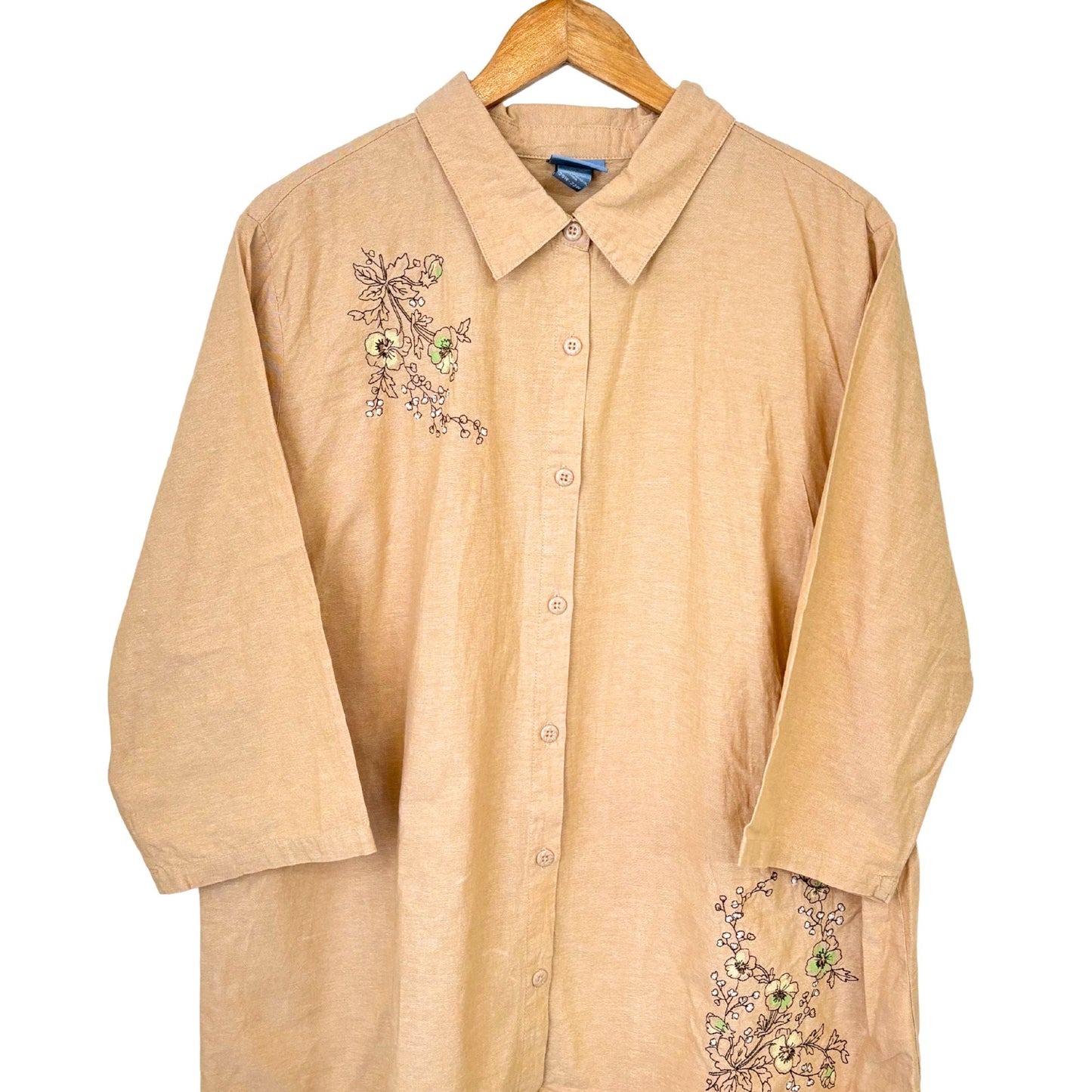 Beige Bloom Button Bliss