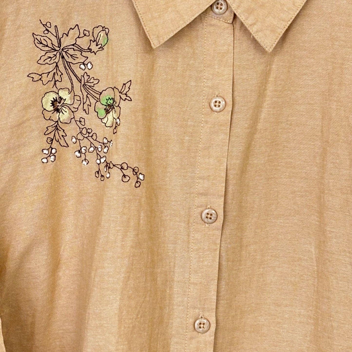 Beige Bloom Button Bliss