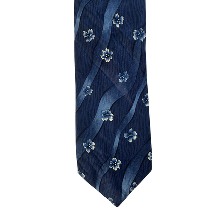 Blue Bloom Wavy