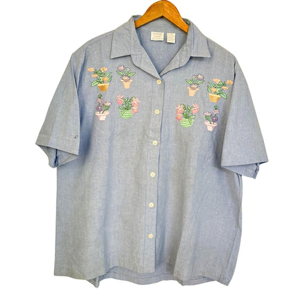 Potted Bloom Button Up